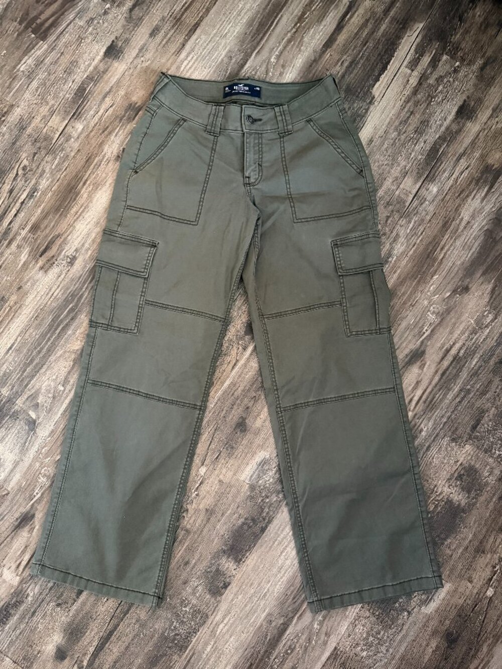 Hollister pants size W25 reg